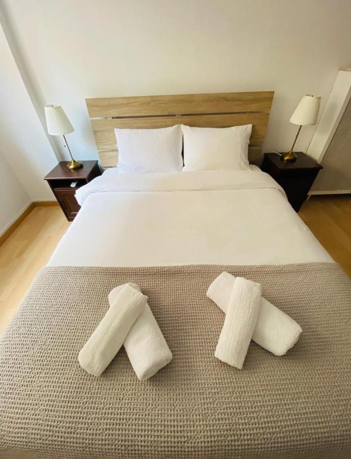 Lovely Apartment In The Heart Of เอเธนส์ ภายนอก รูปภาพ